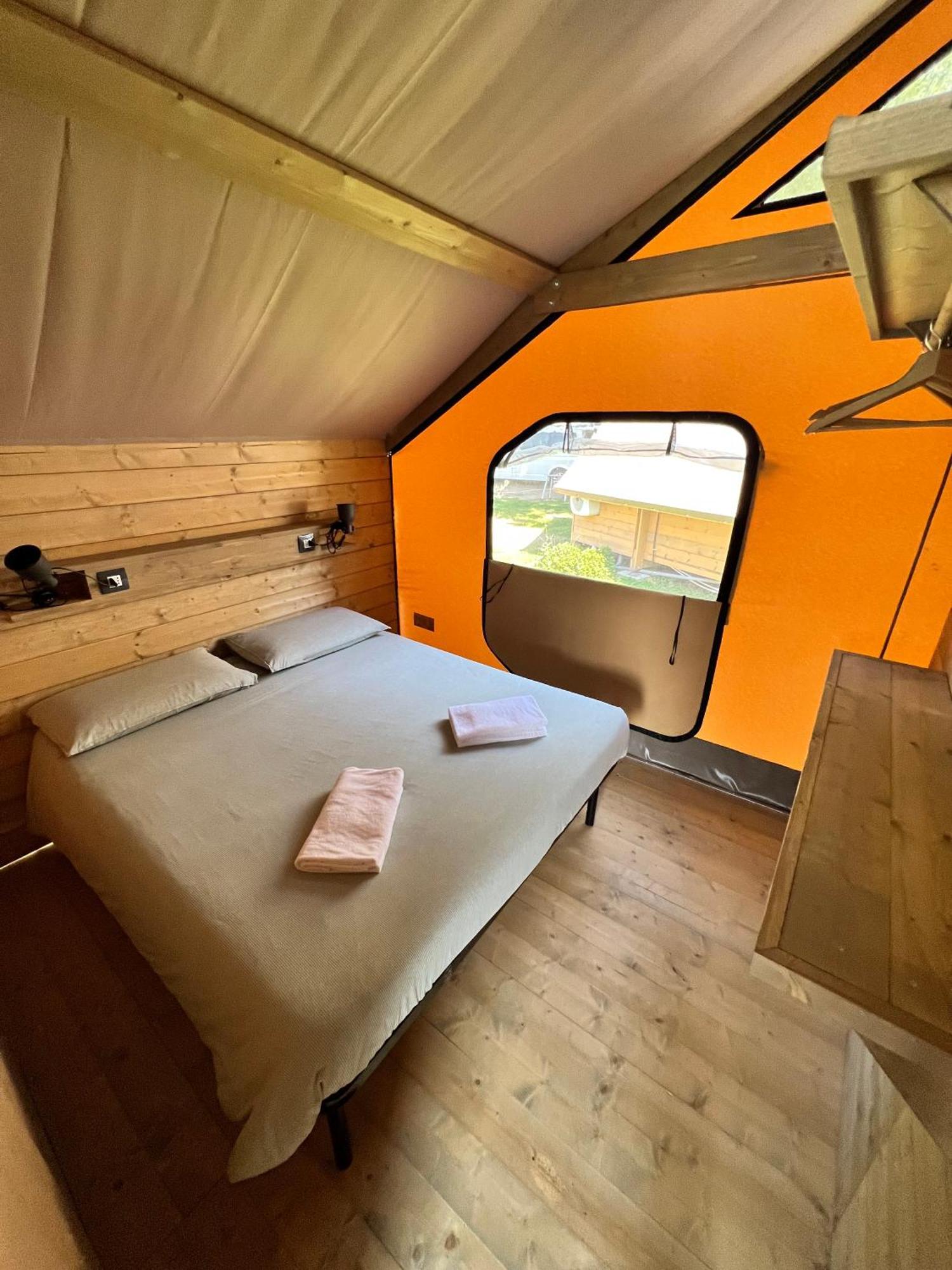 Glamping Camping Rivabella Lecco Eksteriør bilde